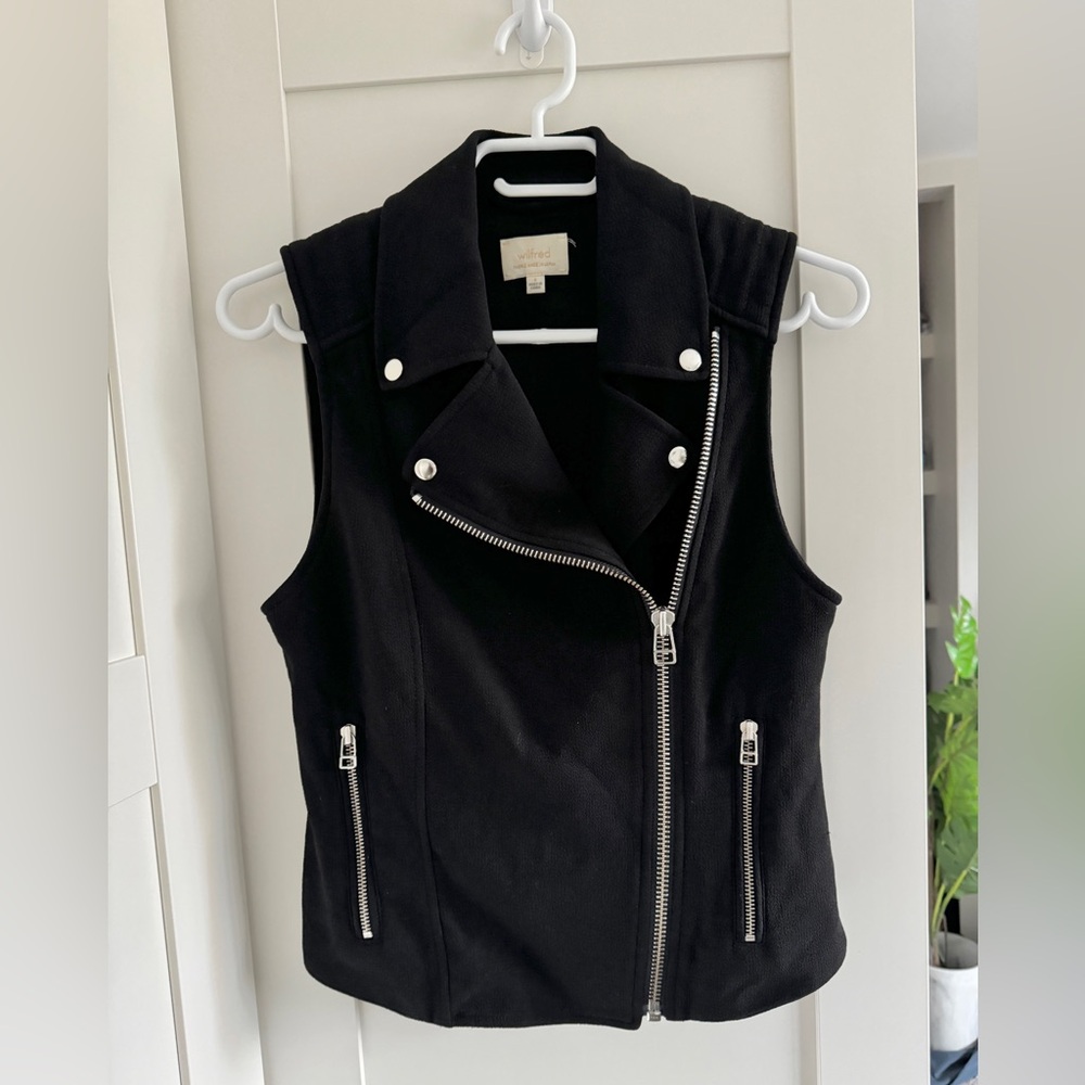 ARITZIA WILFRED Beaumont Moto Vest • Zip Front • Black • Size 6
